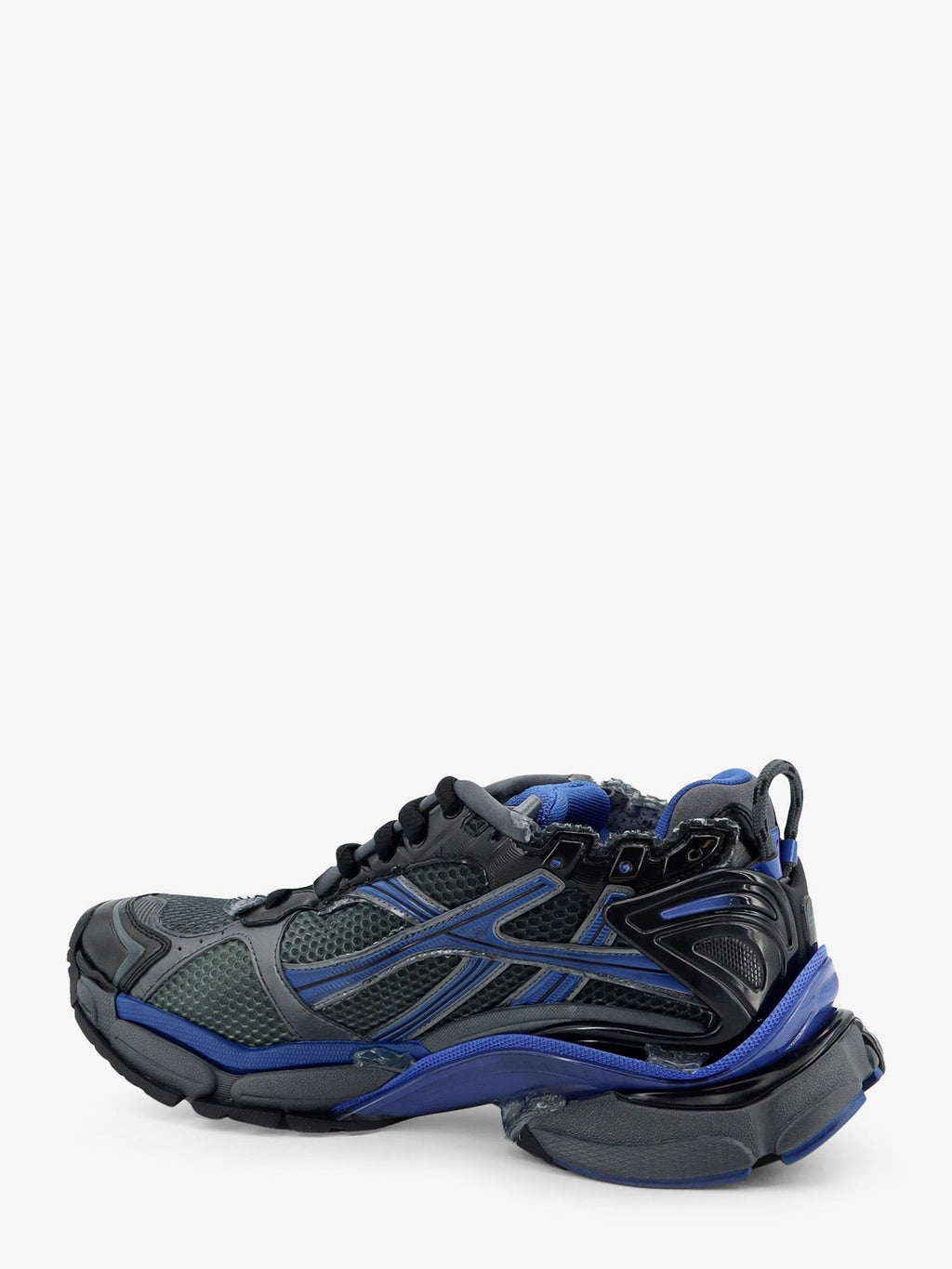 Runner sneakers in mesh with contrasting inserts 3