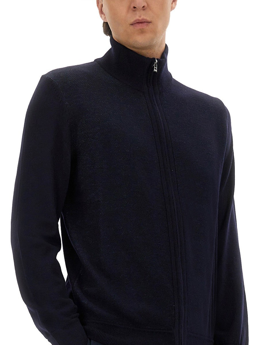 SHIRT WITH ZIP. 4