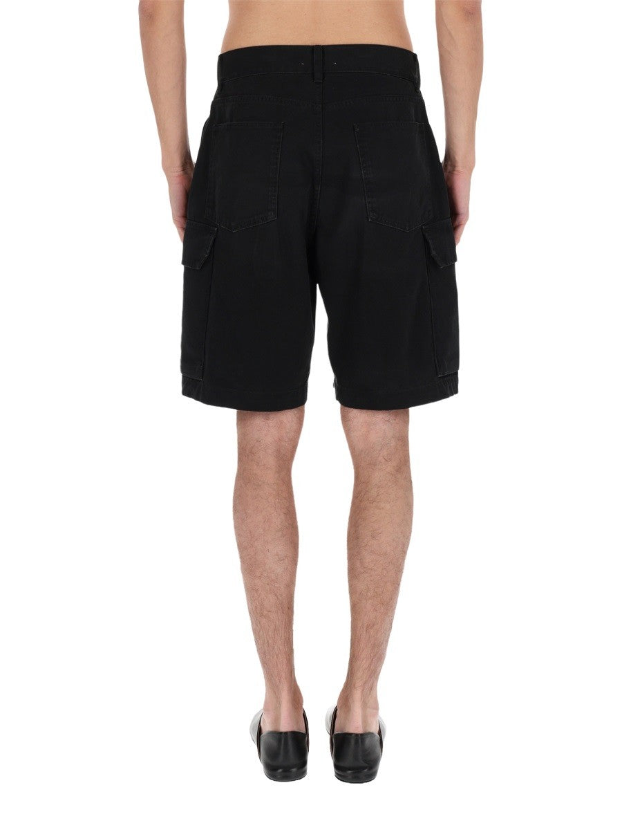SHORTS WITH LOGO PATCH 5
