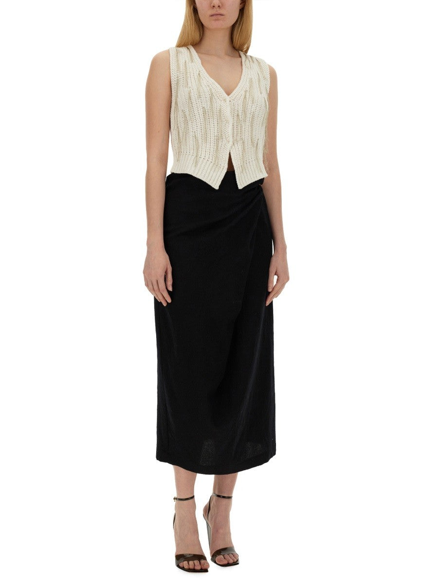 SKIRT WITH HOOK 2
