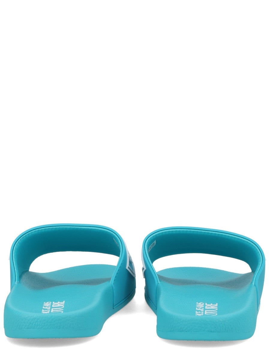 SLIDES WITH LOGO 4