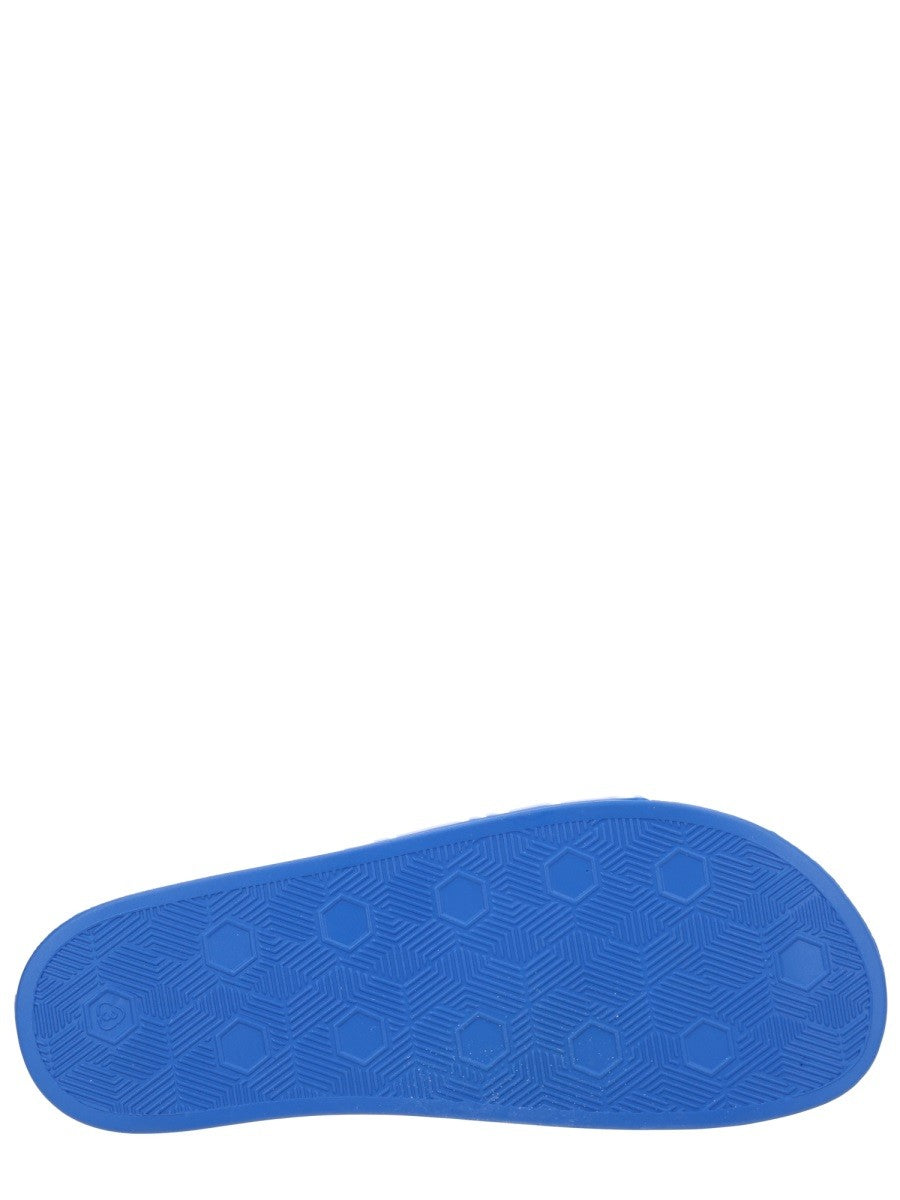 SLIDES WITH LOGO 5