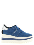 'Sneakelyse' sneakers