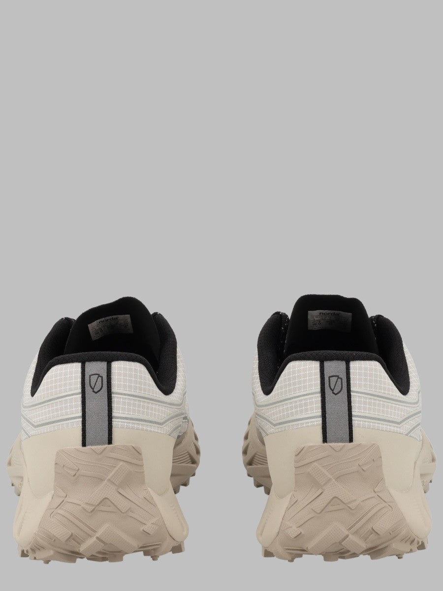 Sneaker "002" 2