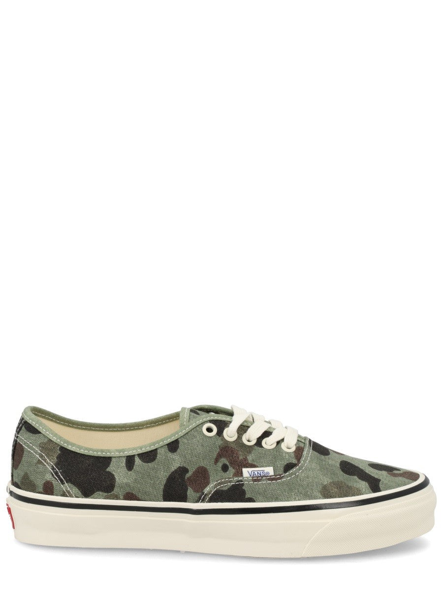 SNEAKER "AUTENTIC PREMIUM"