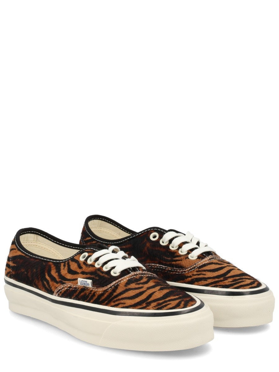 SNEAKER "AUTHENTIC 44" 2
