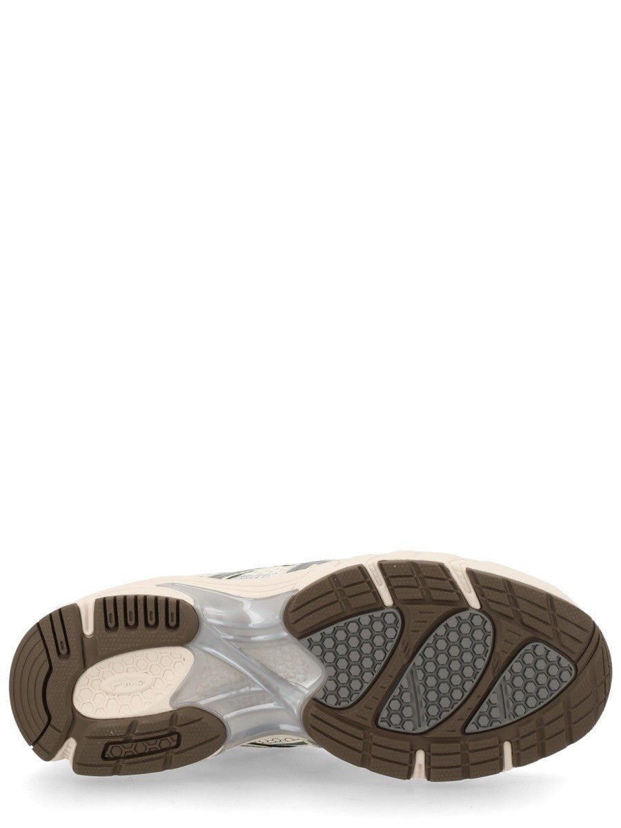 SNEAKER "GEL-DS TRAINER 14" 9