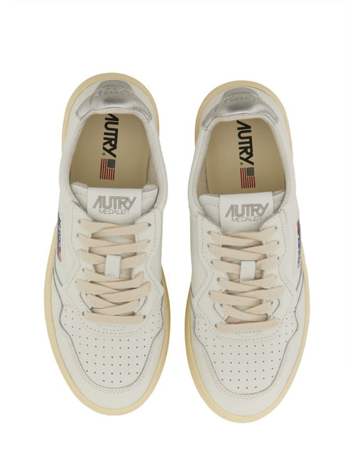 SNEAKER "MEDALIST LOW" 6