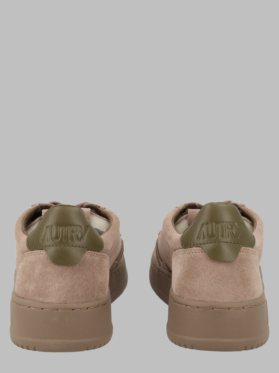 Sneaker "Medalist Low" 2