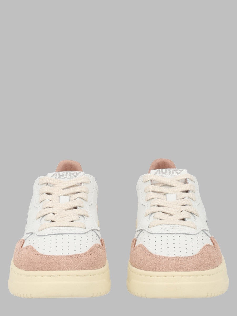 Sneaker "Medalist Low"