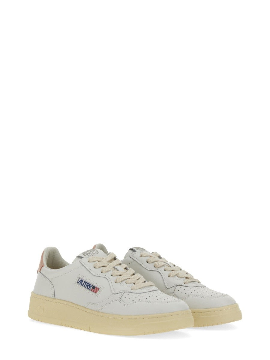 SNEAKER "MEDALIST LOW" 2