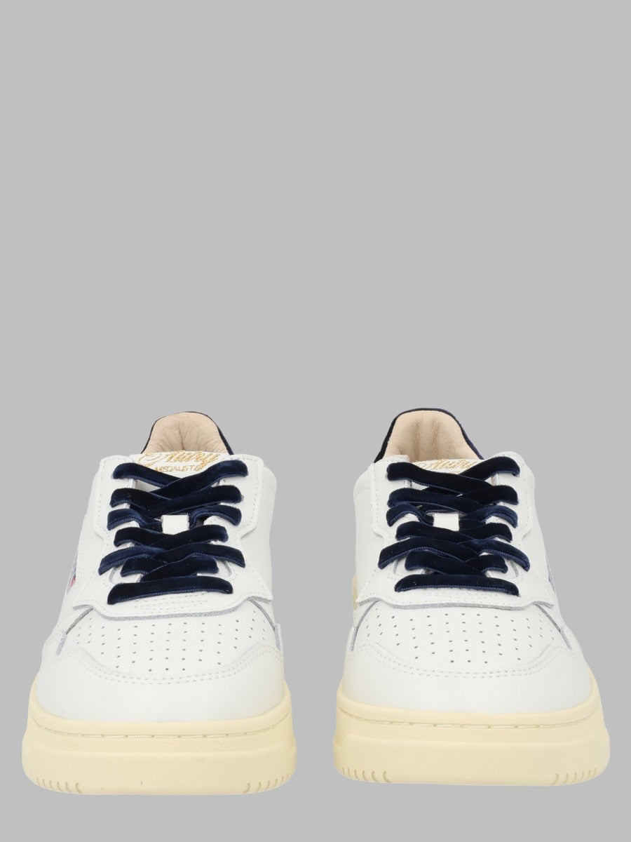 Sneaker "Medalist Low"