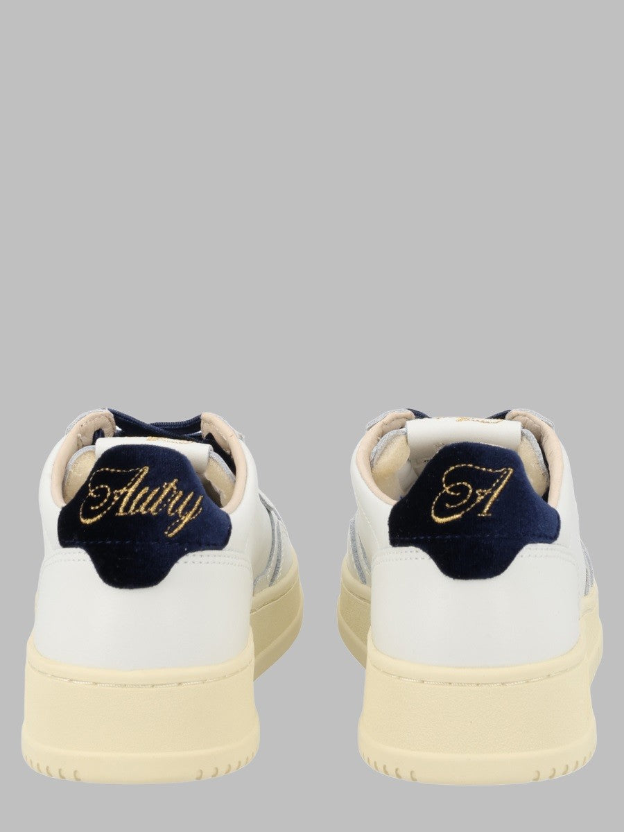 Sneaker "Medalist Low" 2