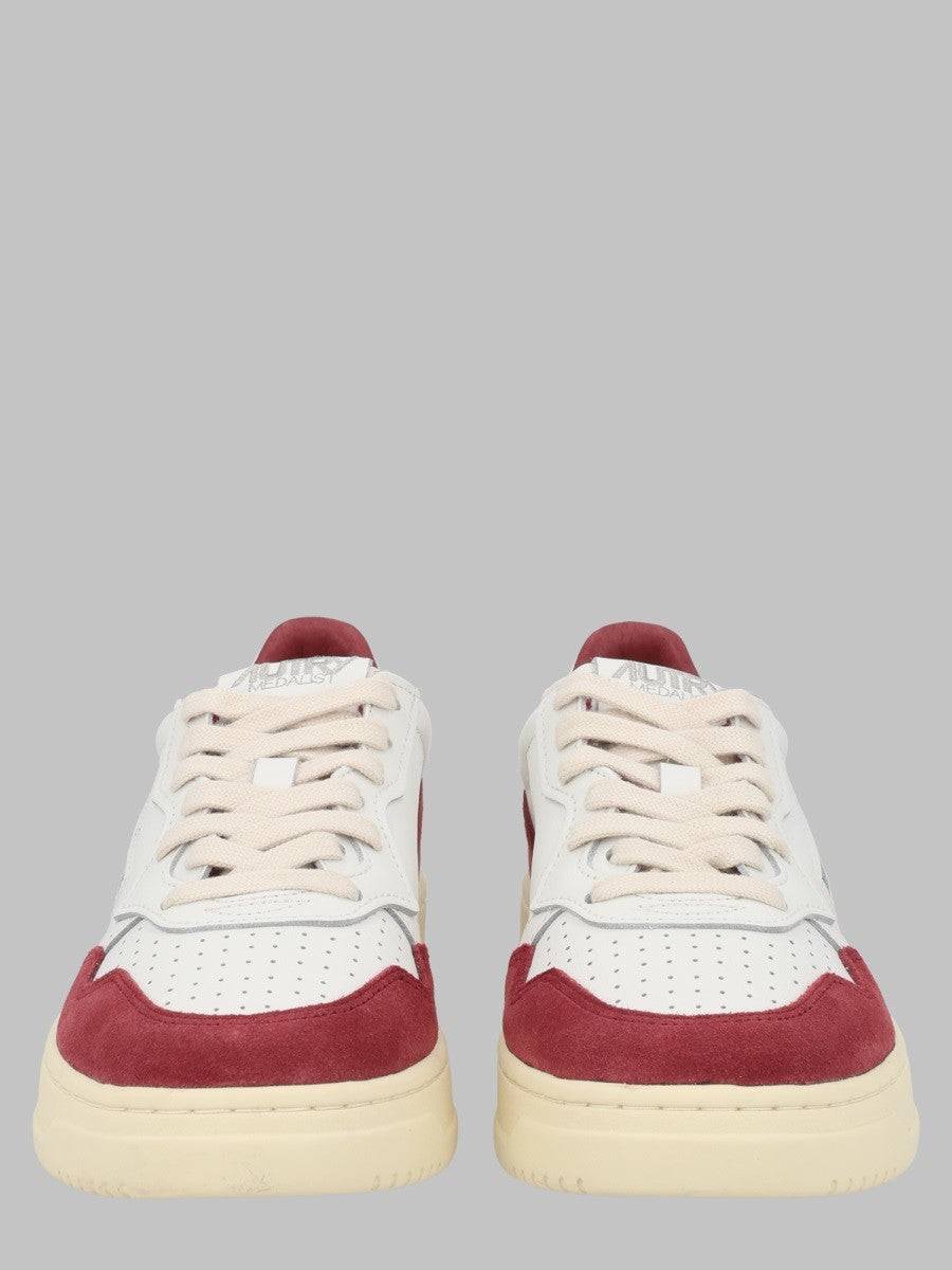 SNEAKER "MEDALIST LOW"