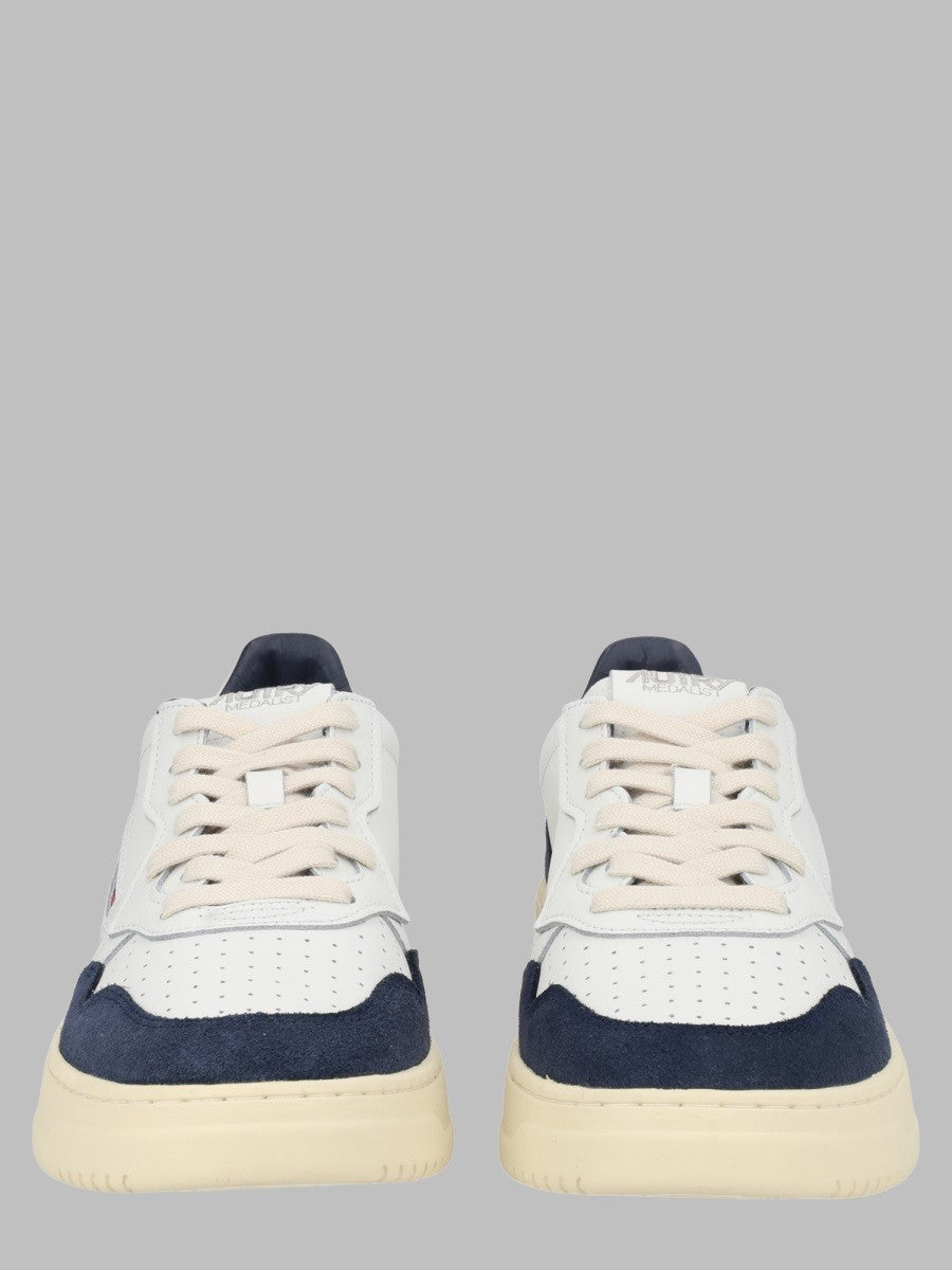 Sneaker "Medalist Low"