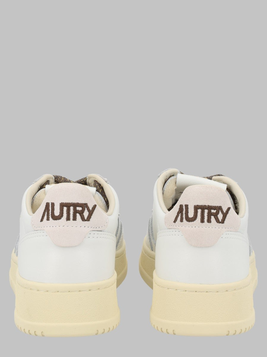 SNEAKER "MEDALIST LOW" 2