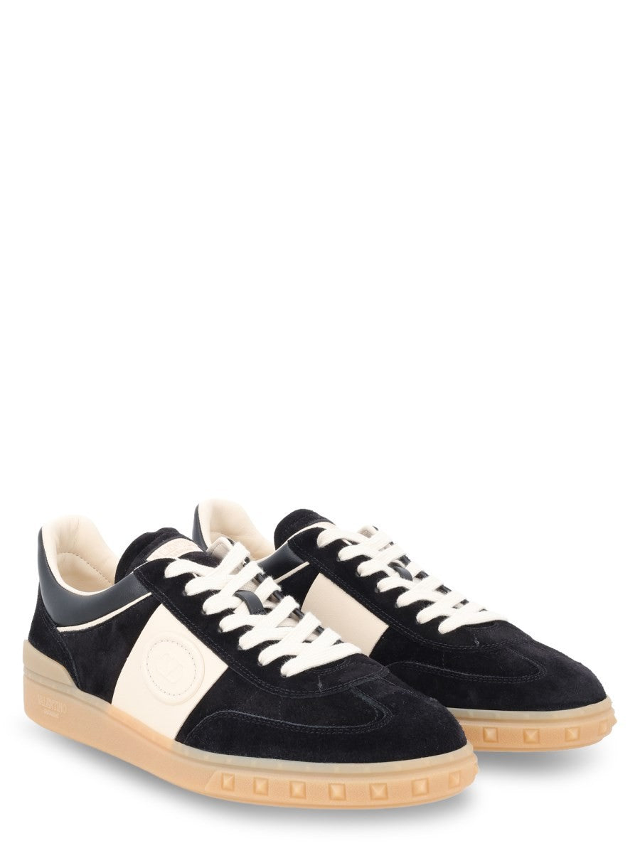 Sneaker "Upvillage" 2