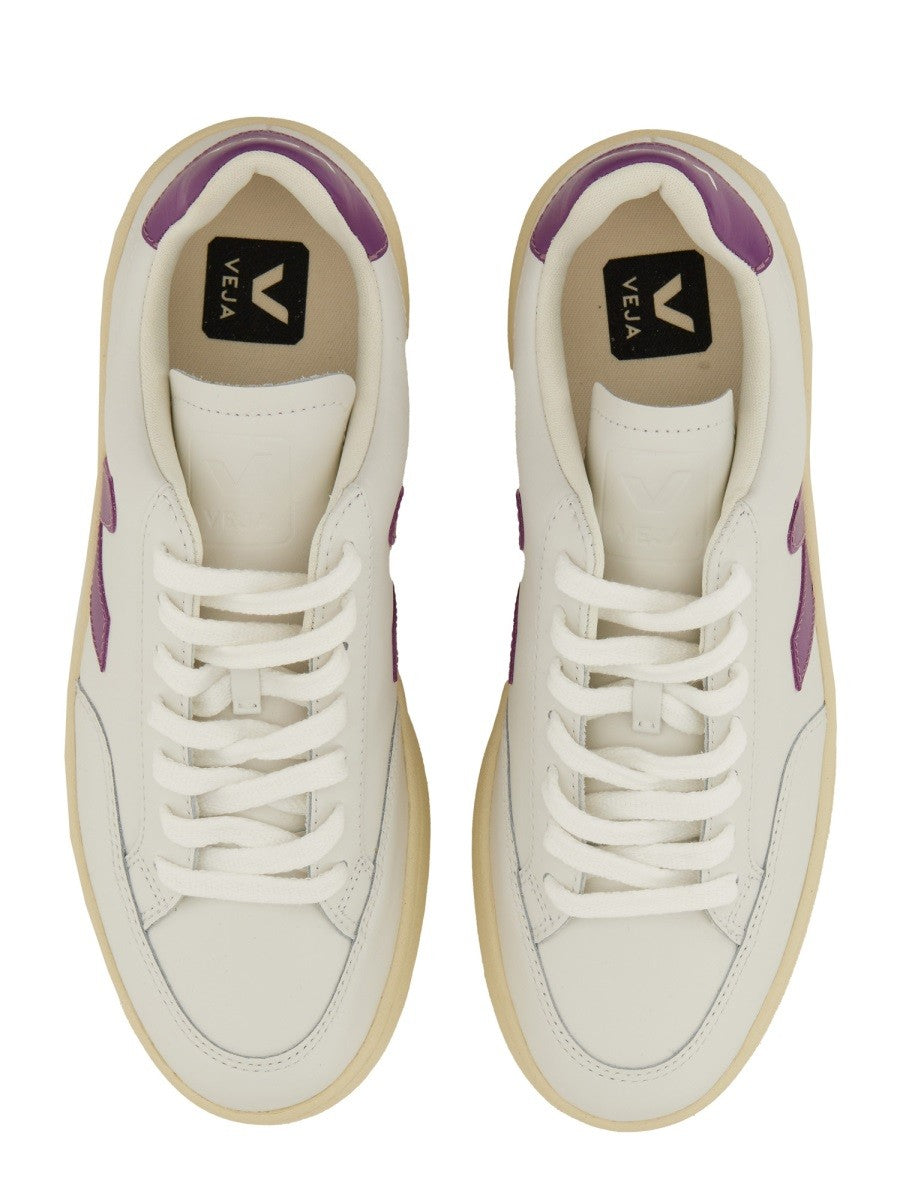 SNEAKER "V-12" 6