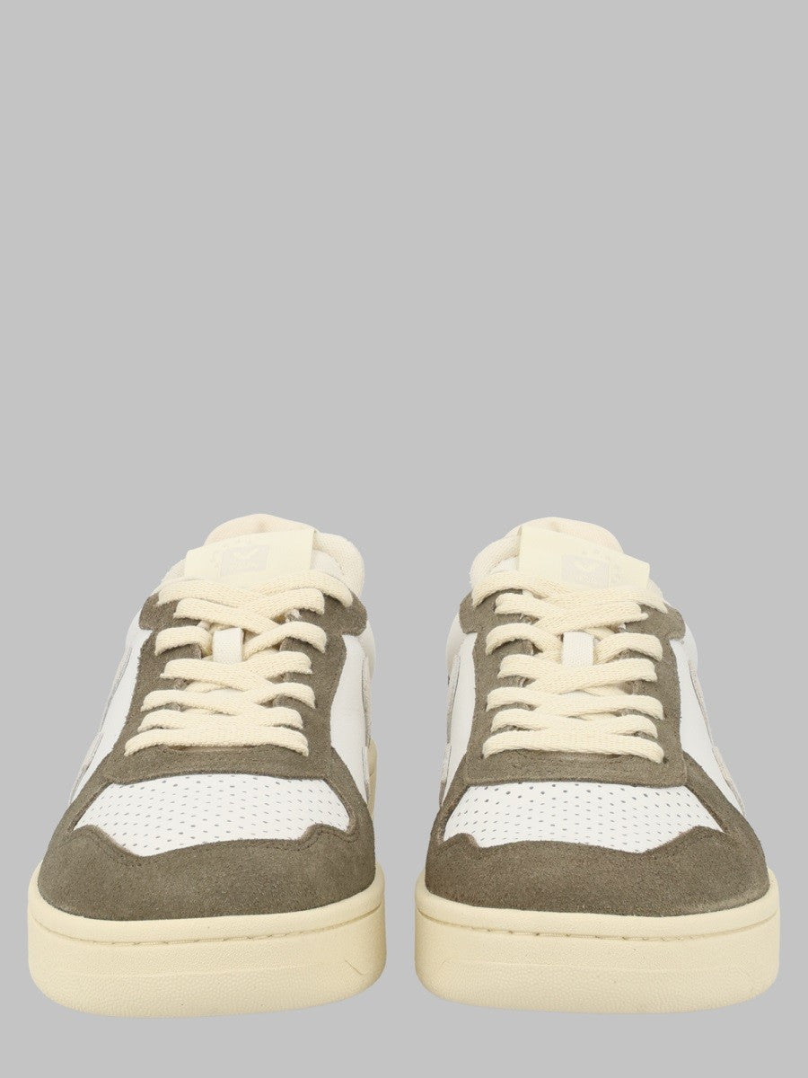 SNEAKER "V-82"