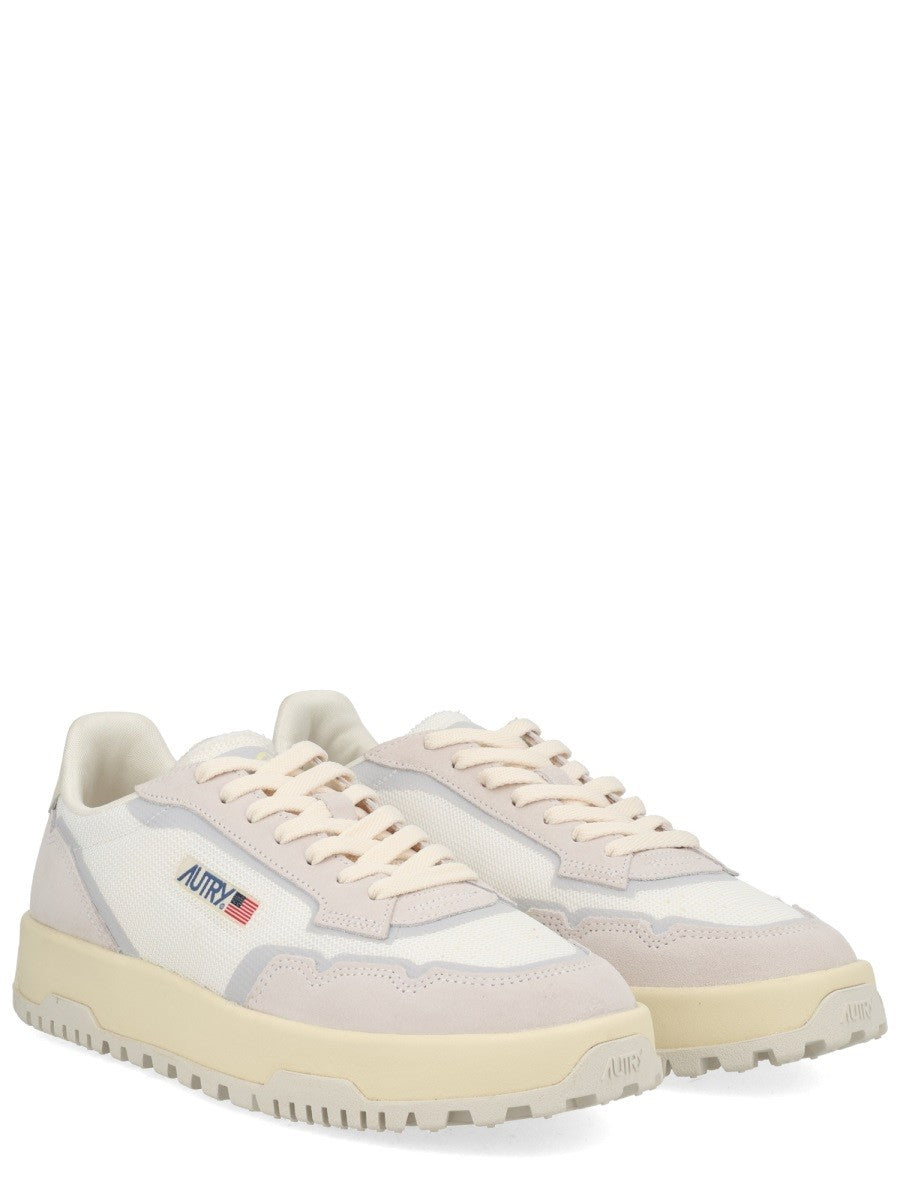 SNEAKER "WILDPACE LOW" 2