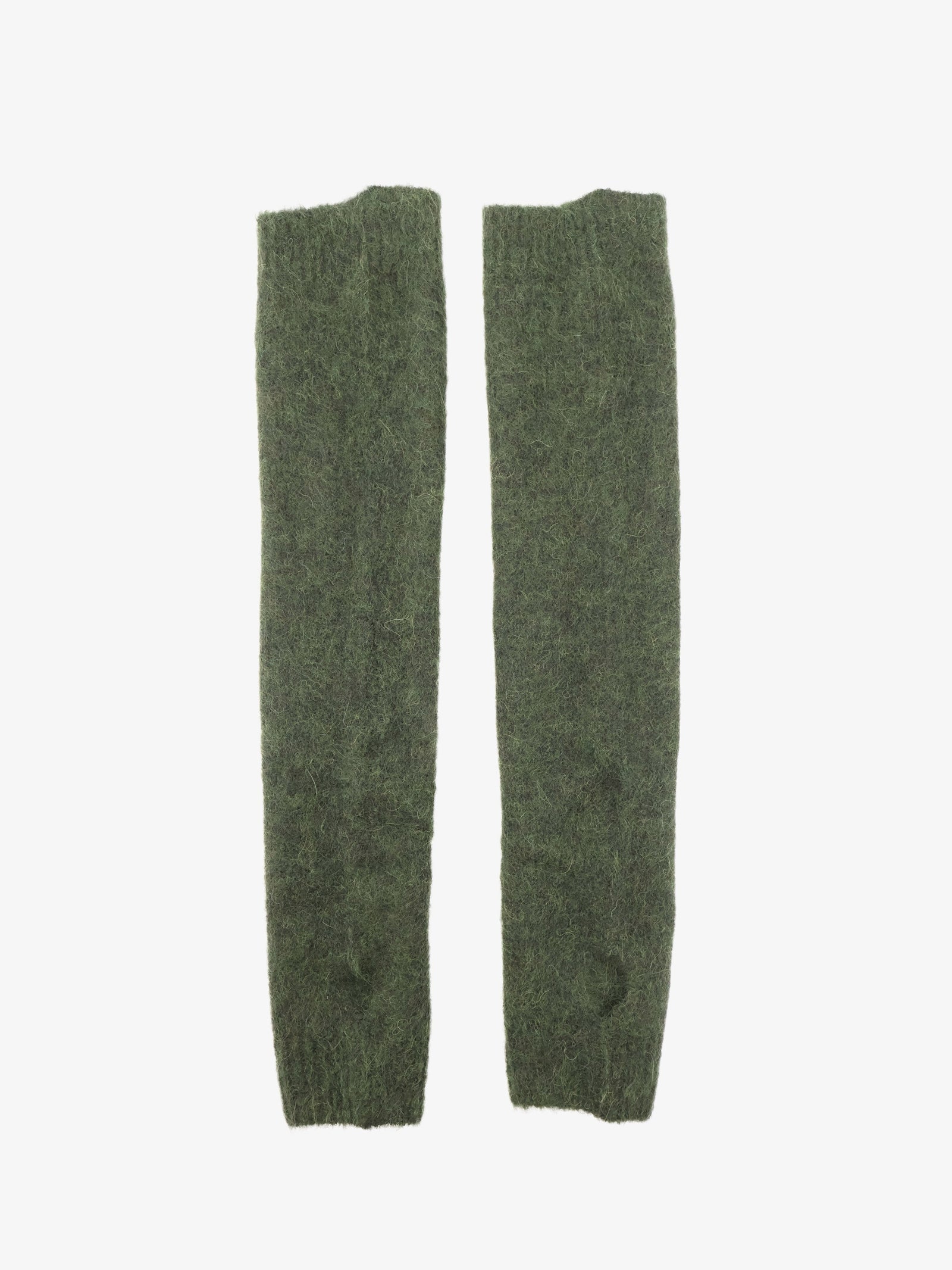 Sweater with detachable sleeves 3