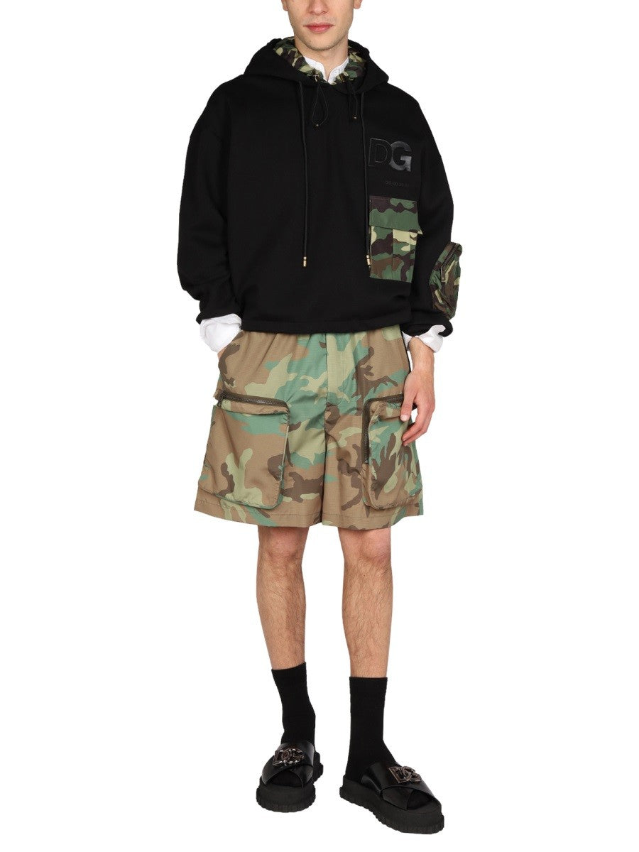SWEATSHIRT WITH CAMO DETAILS 4