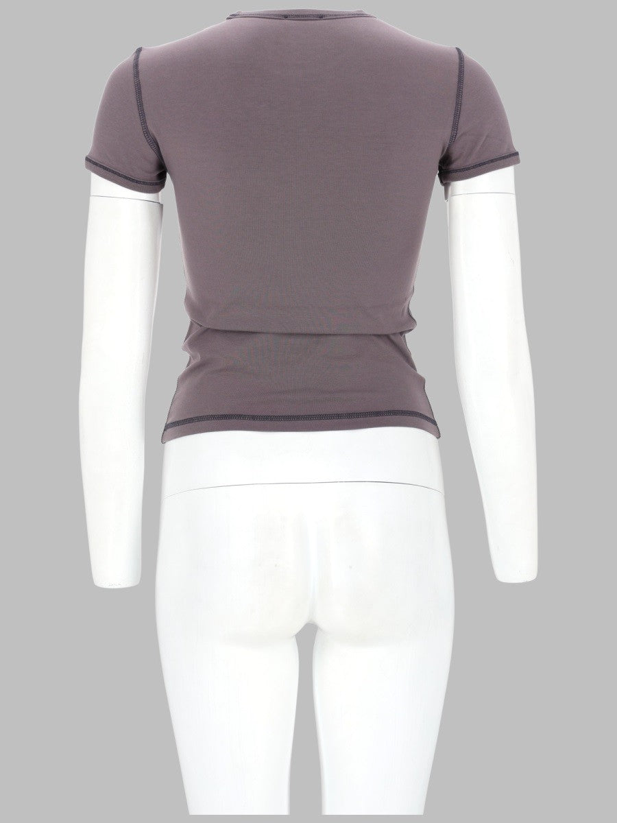 T-SHIRT CON STAMPA A CUORE E BORCHIE 2