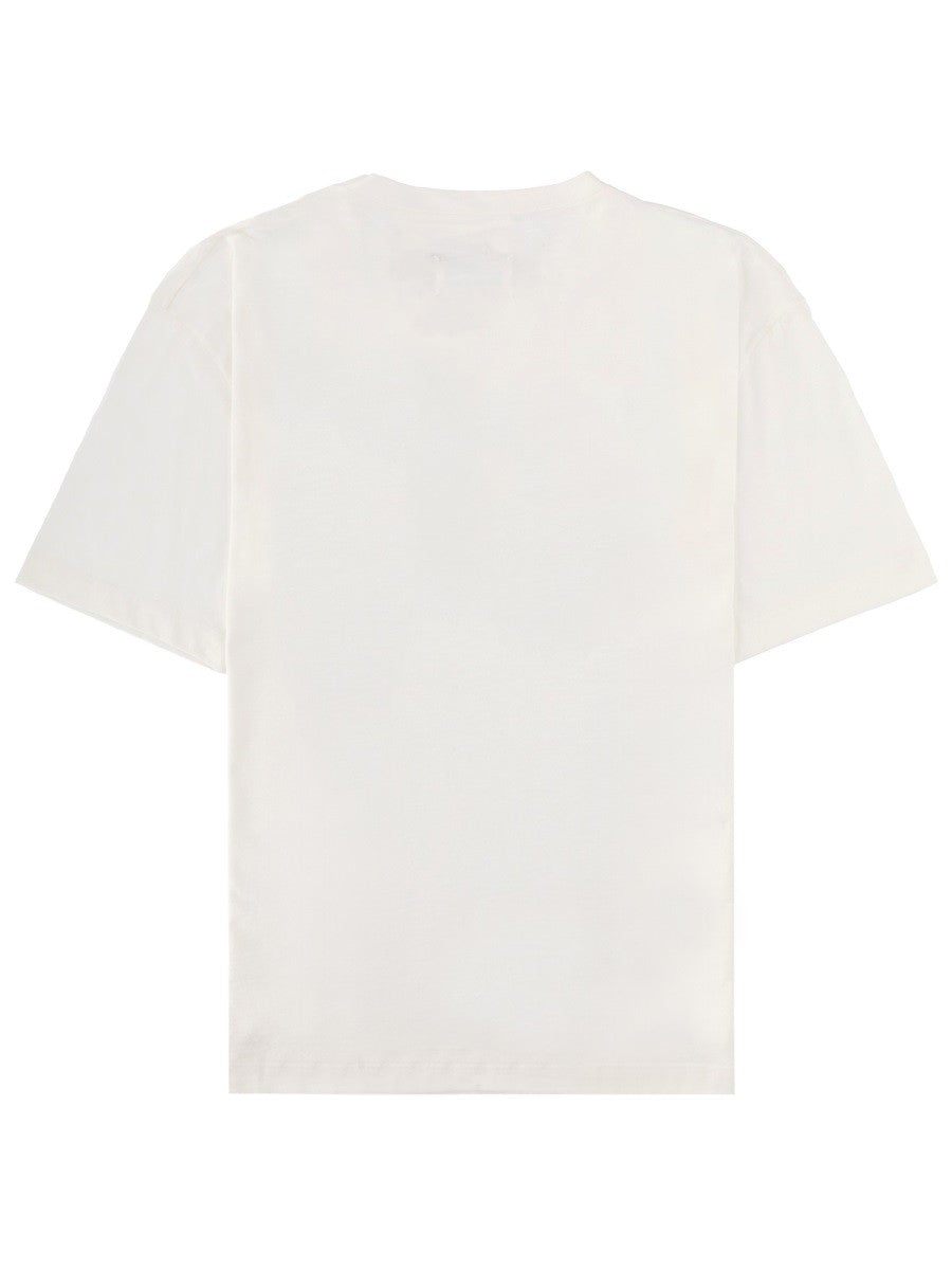 T-SHIRT CON STAMPA 2
