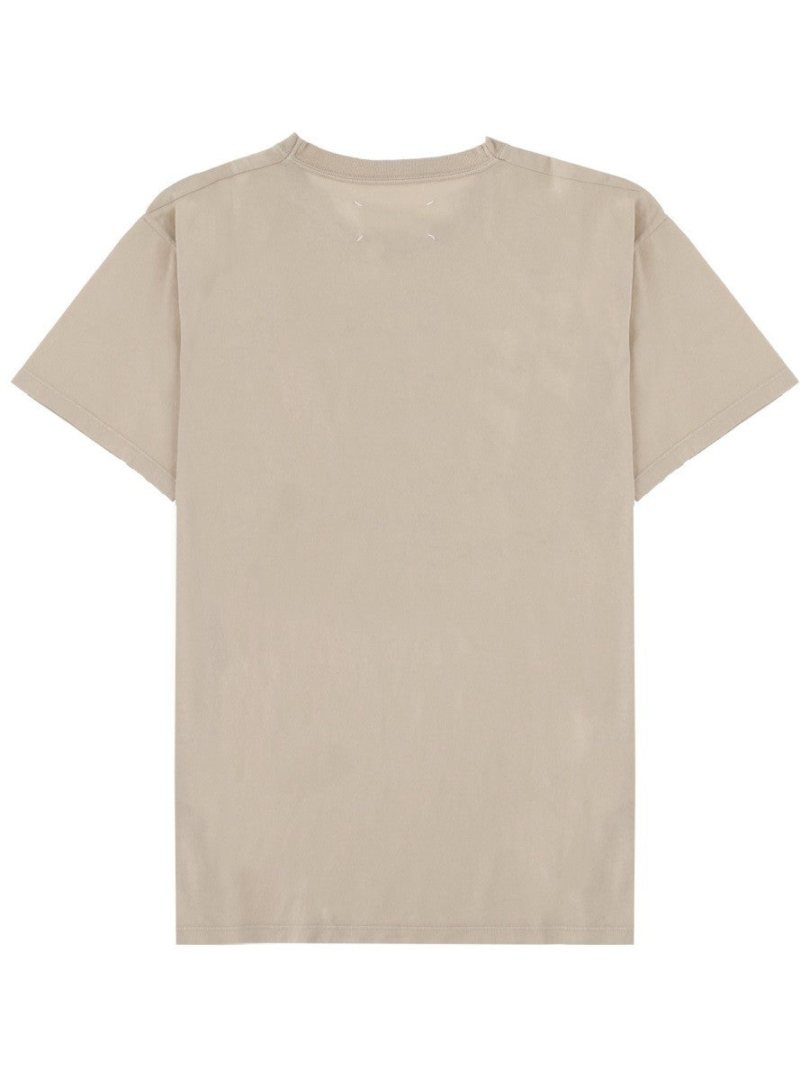 T-SHIRT CON STAMPA 2