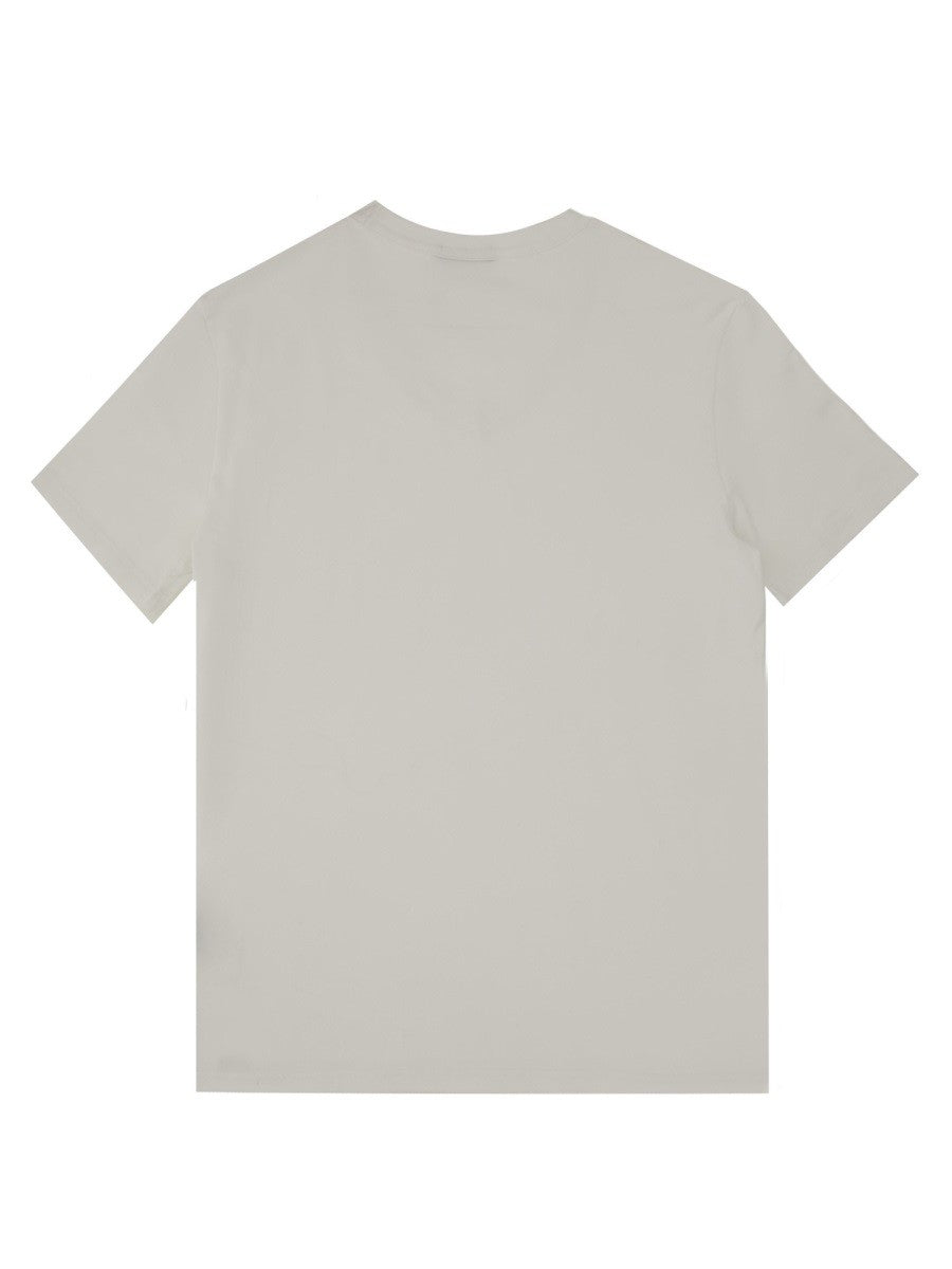 T-SHIRT UNDERWEAR 2