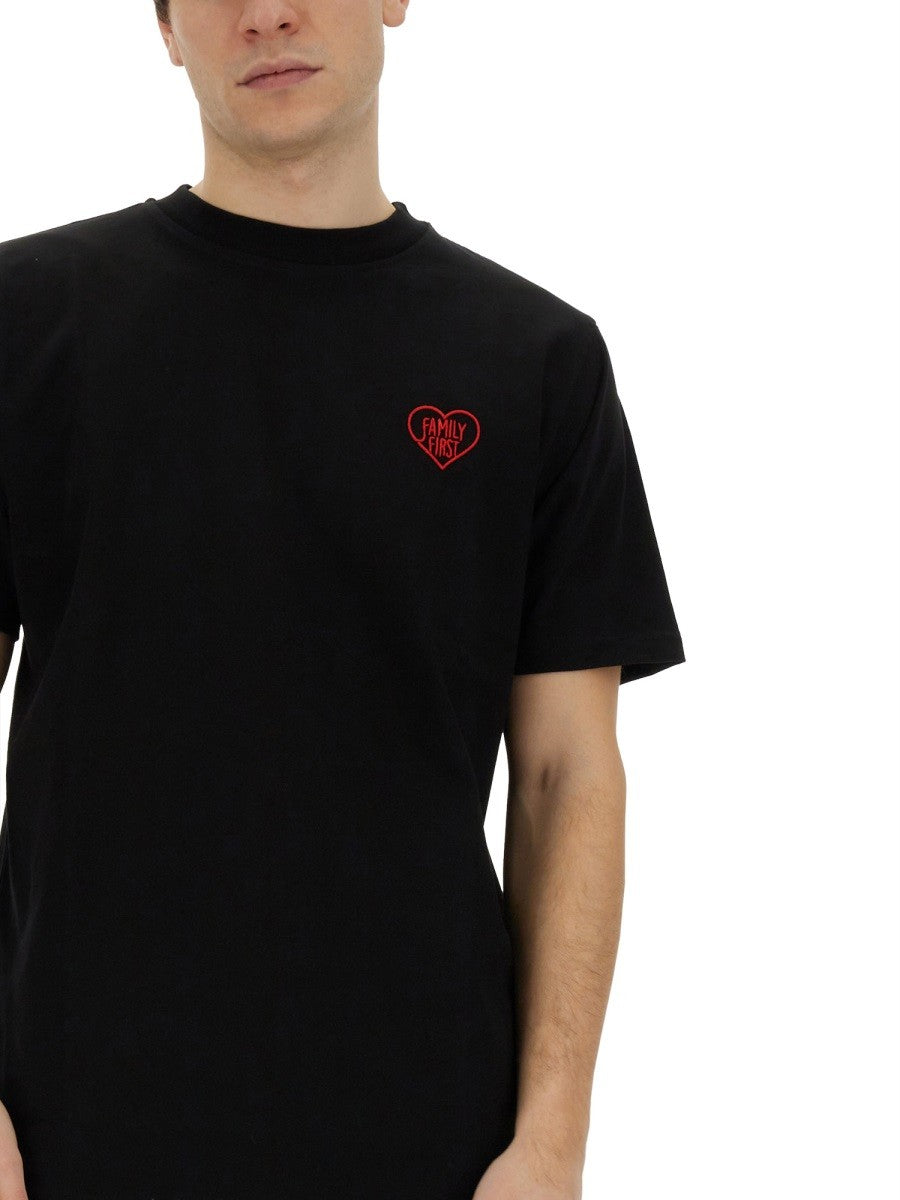 T-SHIRT WITH HEART EMBROIDERY 4