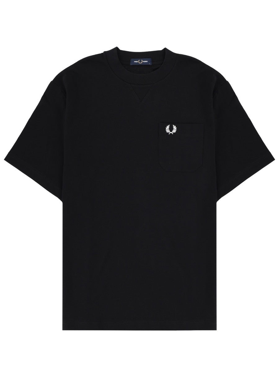 T-SHIRT WITH LOGO