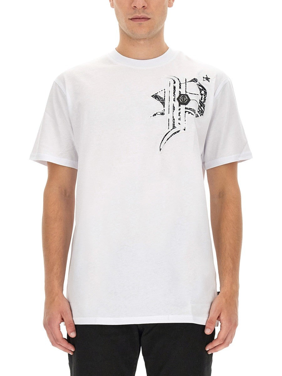 T-SHIRT WITH LOGO
