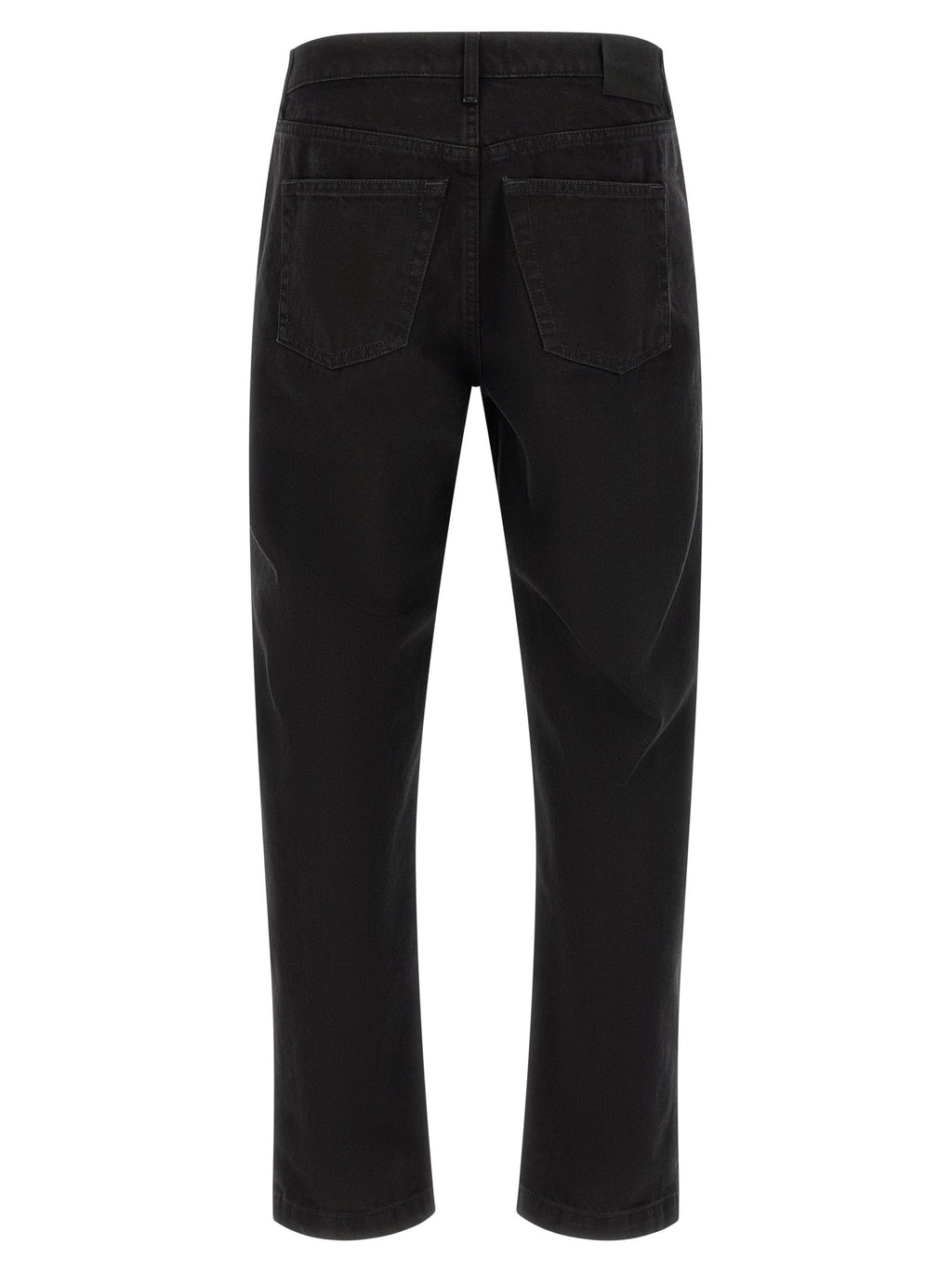 Tapered leg jeans 2
