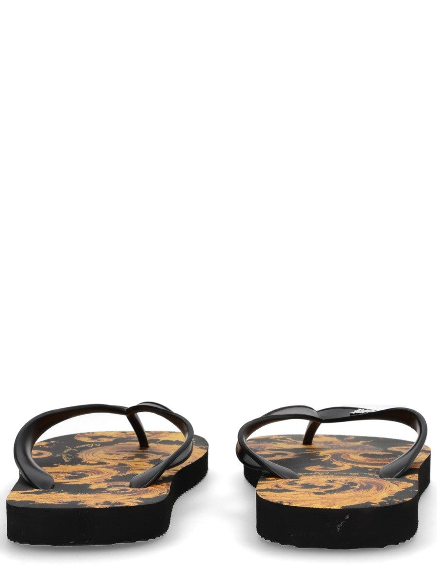 THONG SANDAL WITH LOGO 4