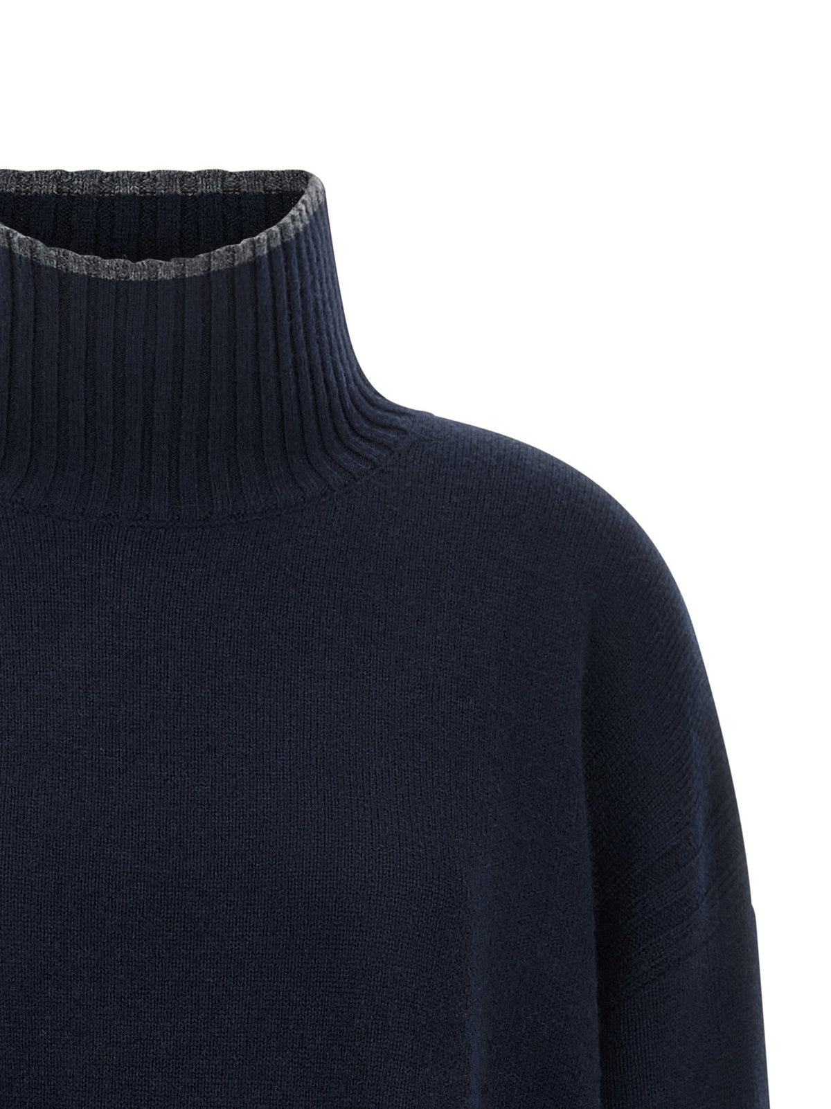 Turtle-Neck Sweater 3