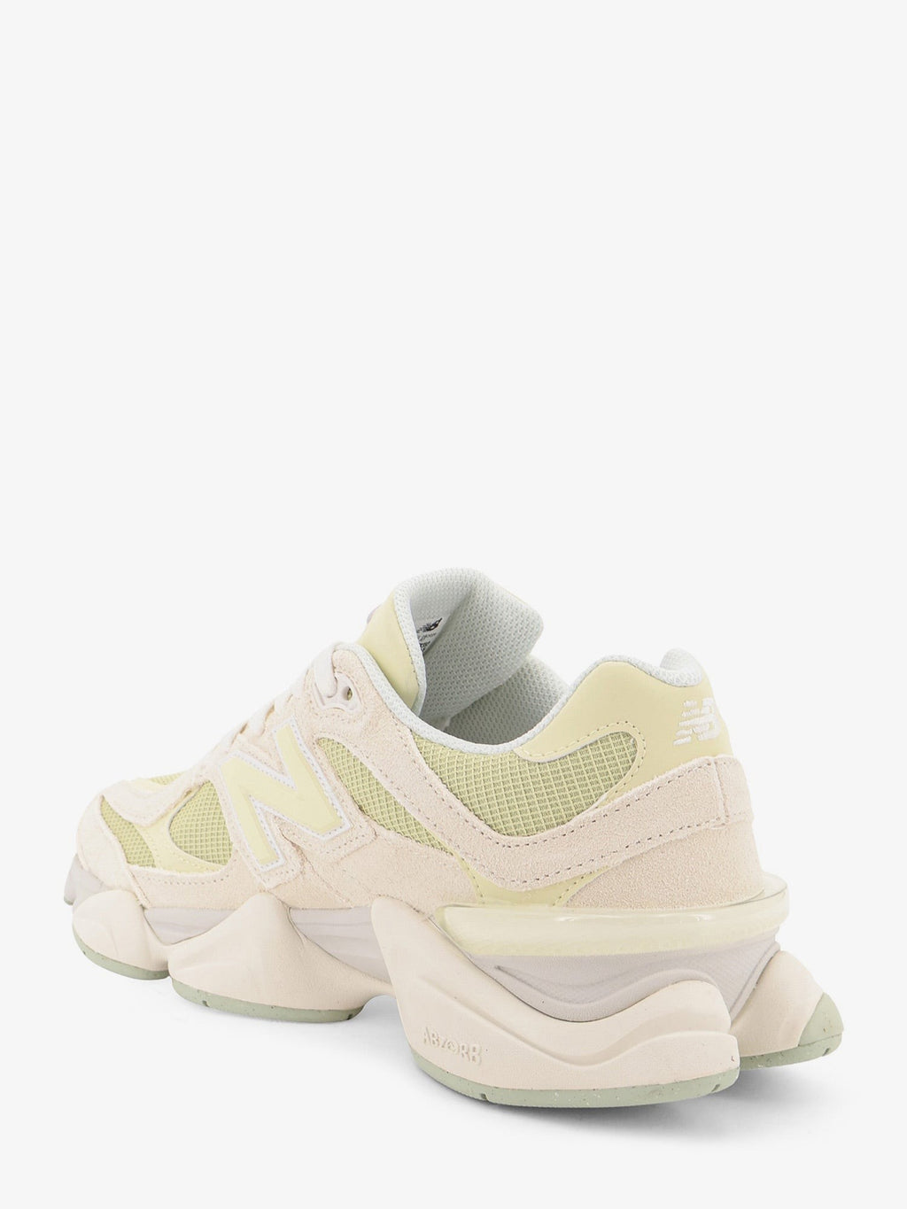 U9060 Suede Sneakers 3