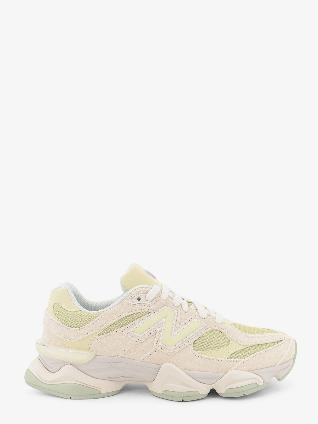 U9060 Suede Sneakers