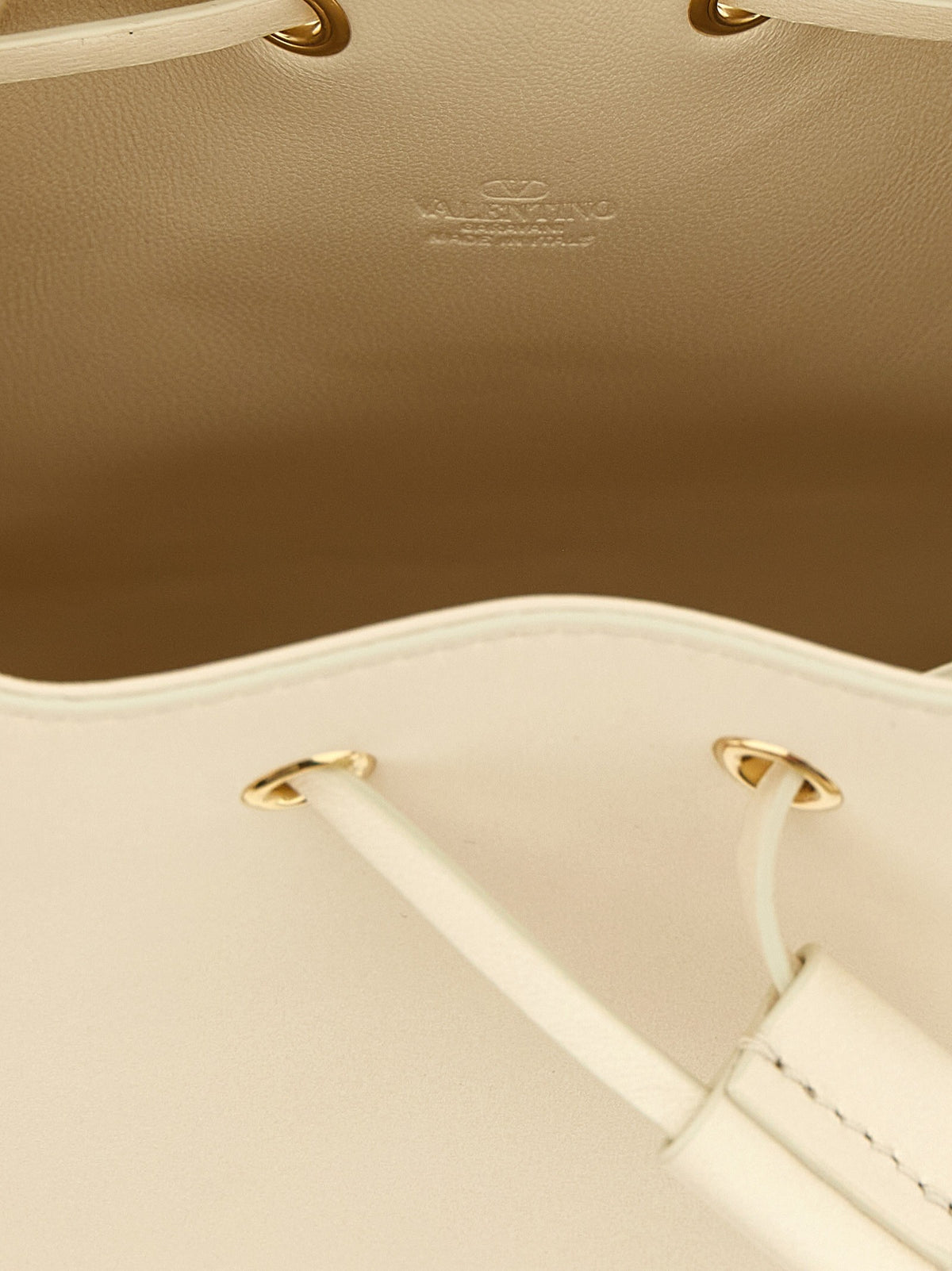 Valentino Garavani VLogo Signature sechiello bag 4