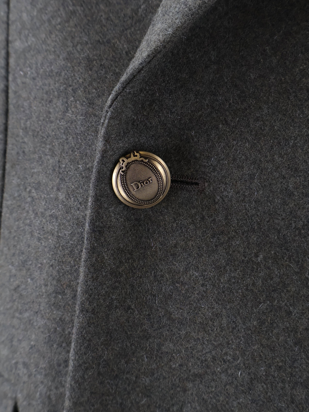 Virgin wool and cashmere flannel double-breasted blazer 3