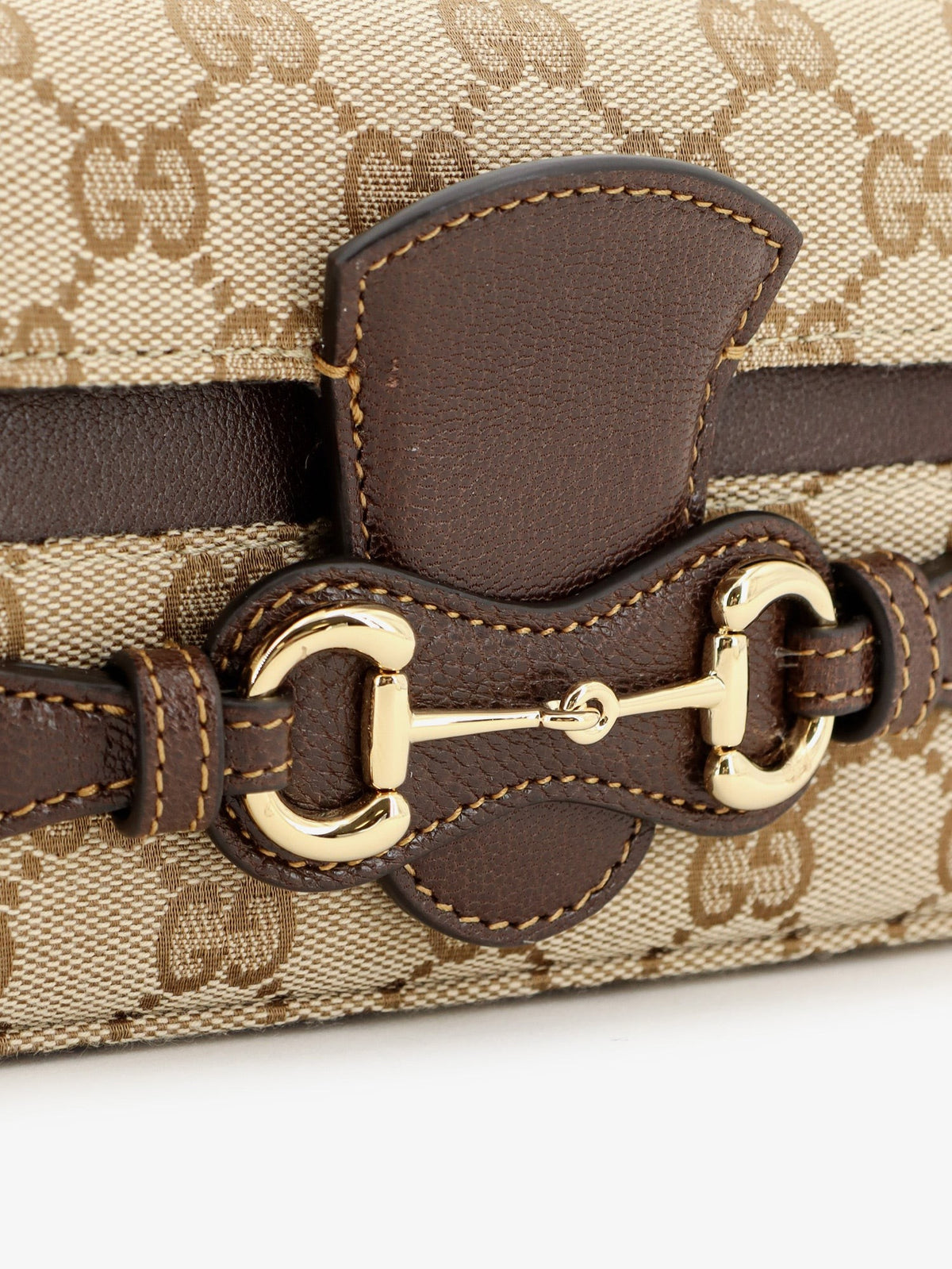 Wallet with chain and Horse Clip 4