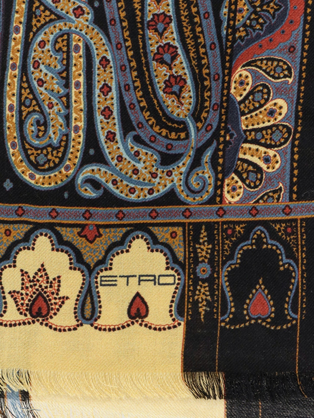 Wool and silk scarf 2