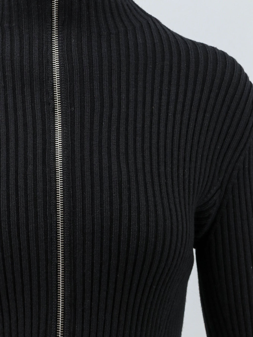 Wool blend sweater with ribbed pattern 3