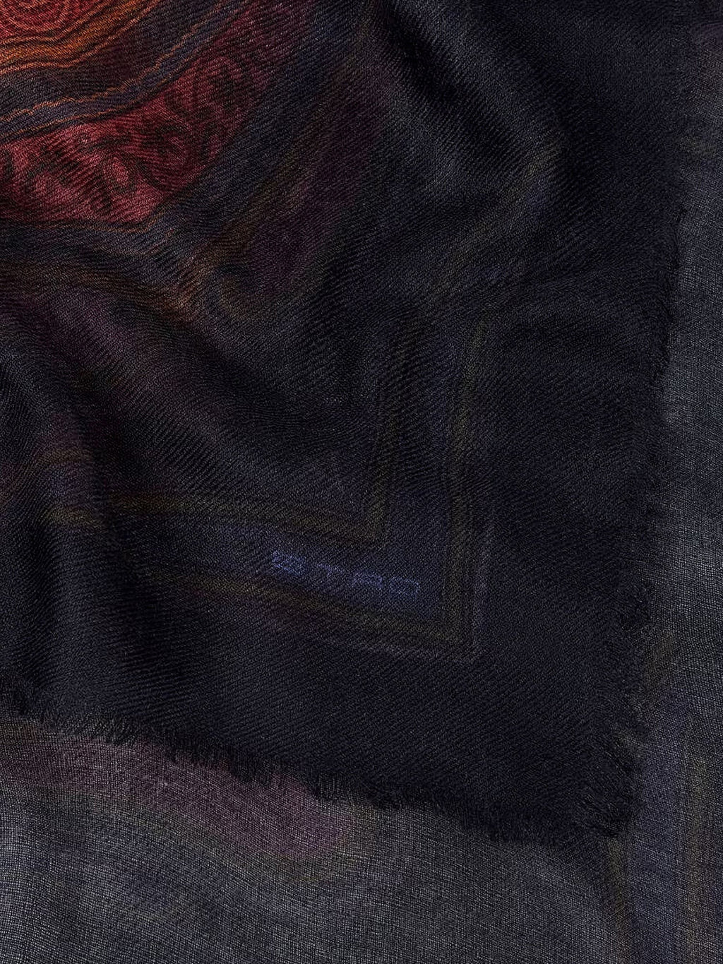 Wool, cashmere and silk with dégradé motif 2