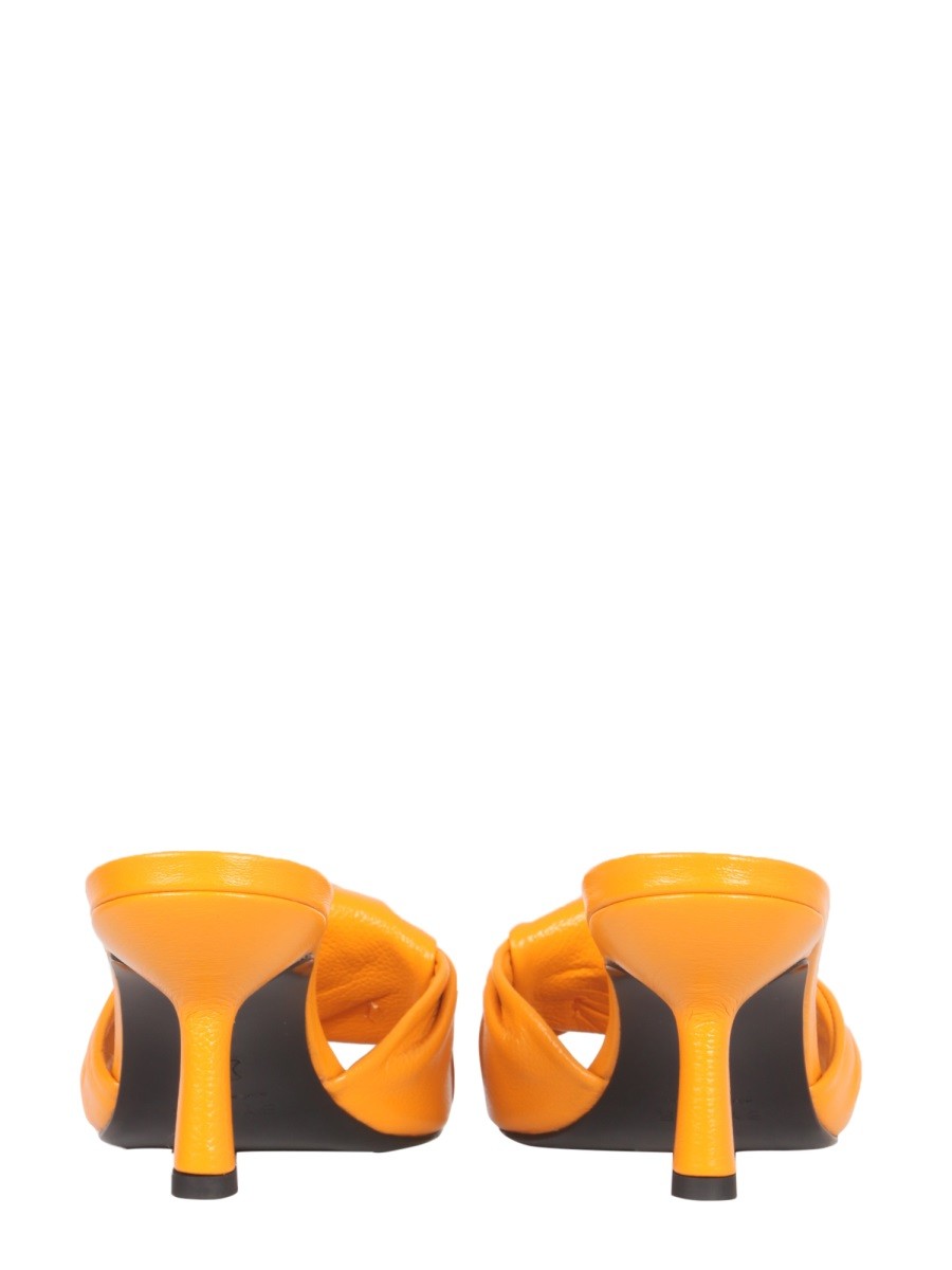 WOOL SANDALS 3