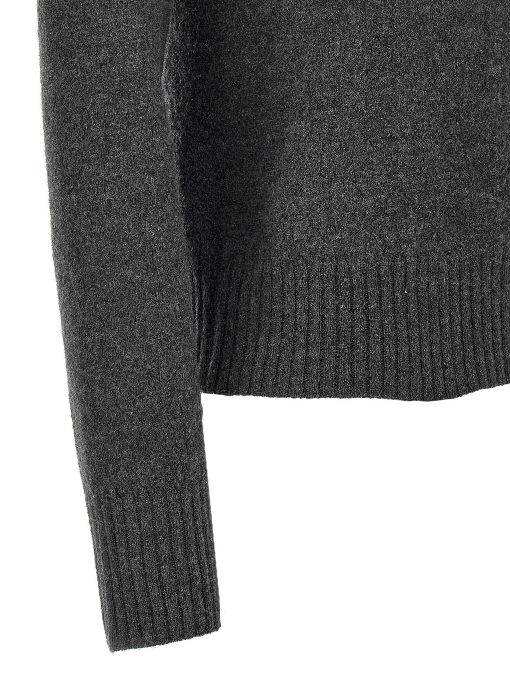 Wool sweater 4