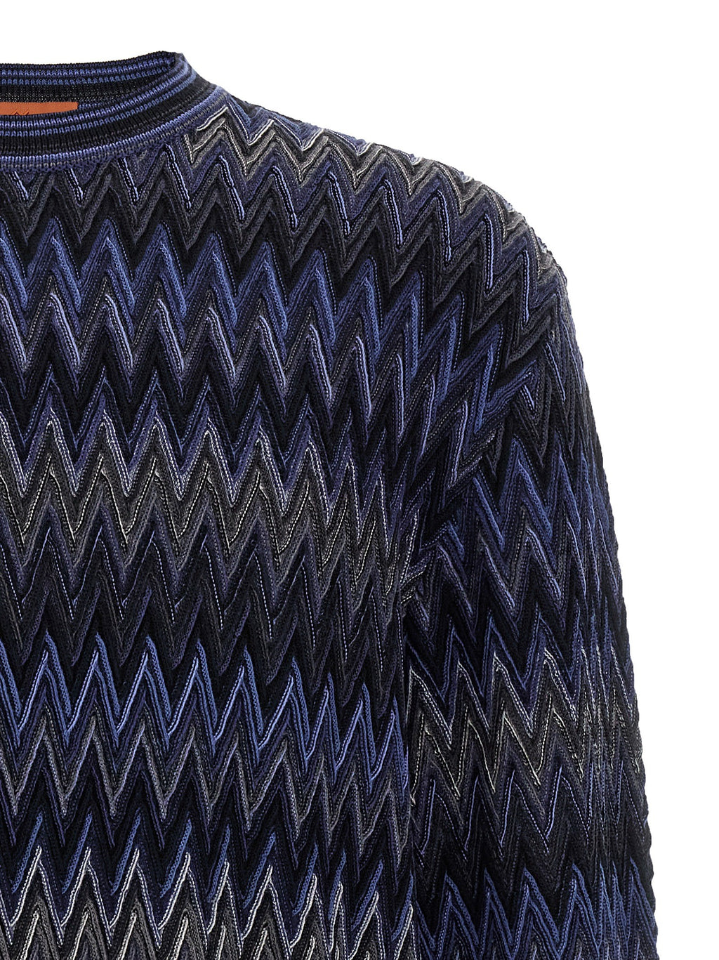 Zigzag pattern sweater 3