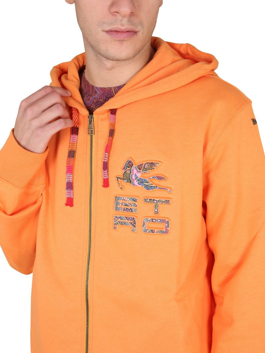 ZIP SWEATSHIRT. 4