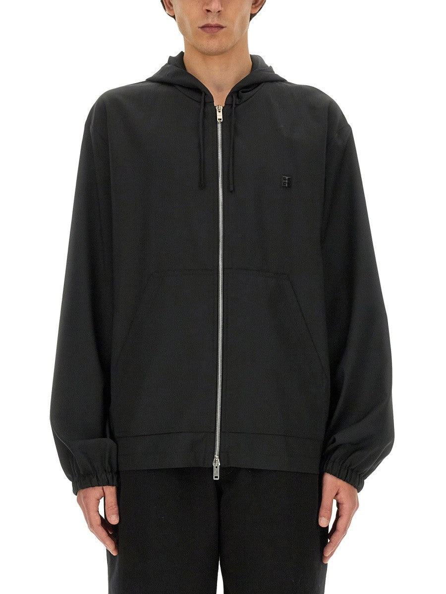 ZIP SWEATSHIRT.